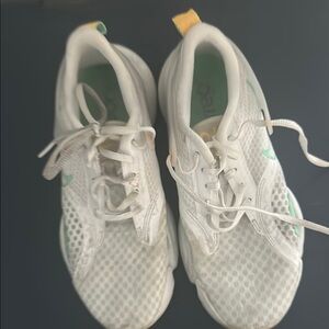 White and Green Athletic Nike Sneakers- worn 4-6 times